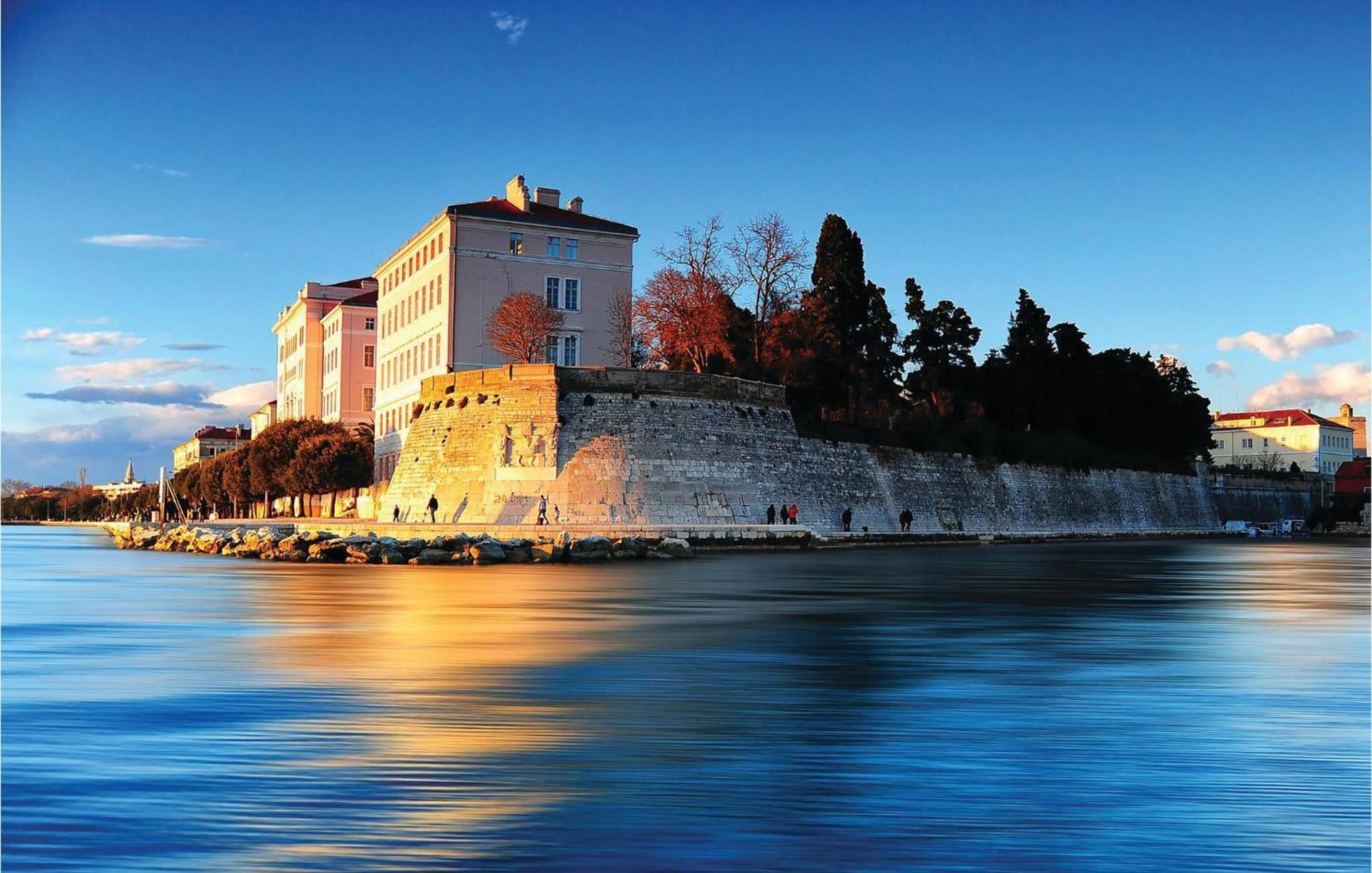 Nice Apartment In Zadar With Wifi Eksteriør billede